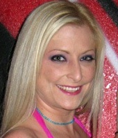 Lya Pink