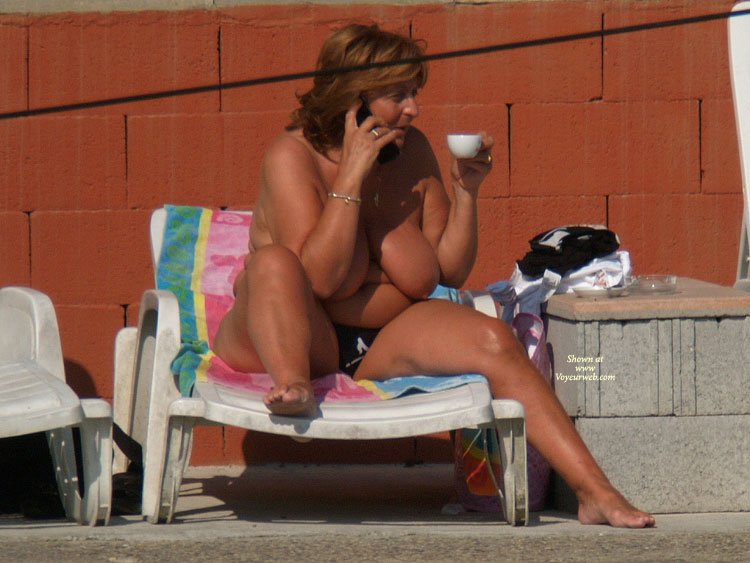 Foto porno con belle lesbiche tra leccate e ditalini - Image 4