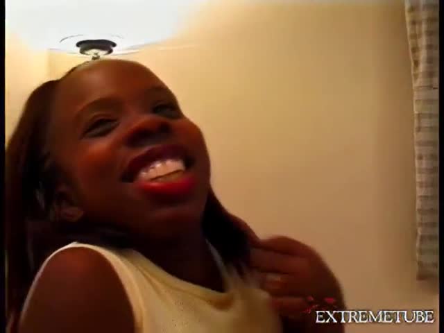 diciottenne con due nane affamate di cazzo