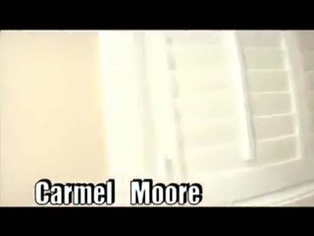 Grande ammucchiata nel club con zoccole vogliose di cazzo