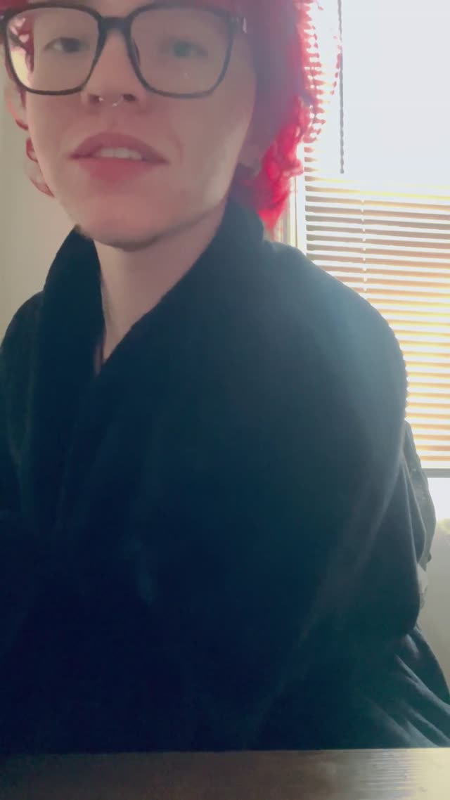 Isadora, transex latina zoccola spompinata in cam